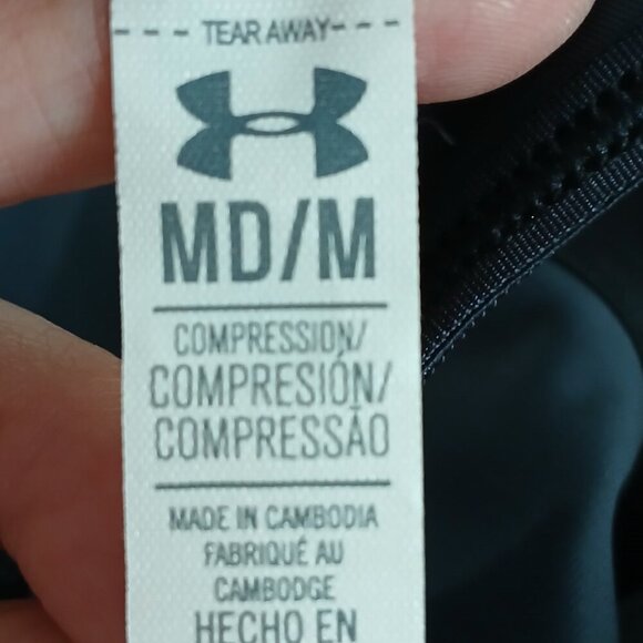 UNDER ARMOUR GRAY AND BLACK COMPRESSION SPORT BRA, WOMENS, SIZE MEDIUM - Picture 2 of 4